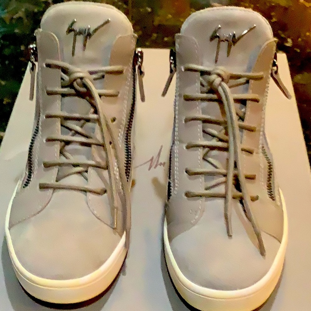 Giuseppe Zanotti Breck Suede Sneaker W/zip